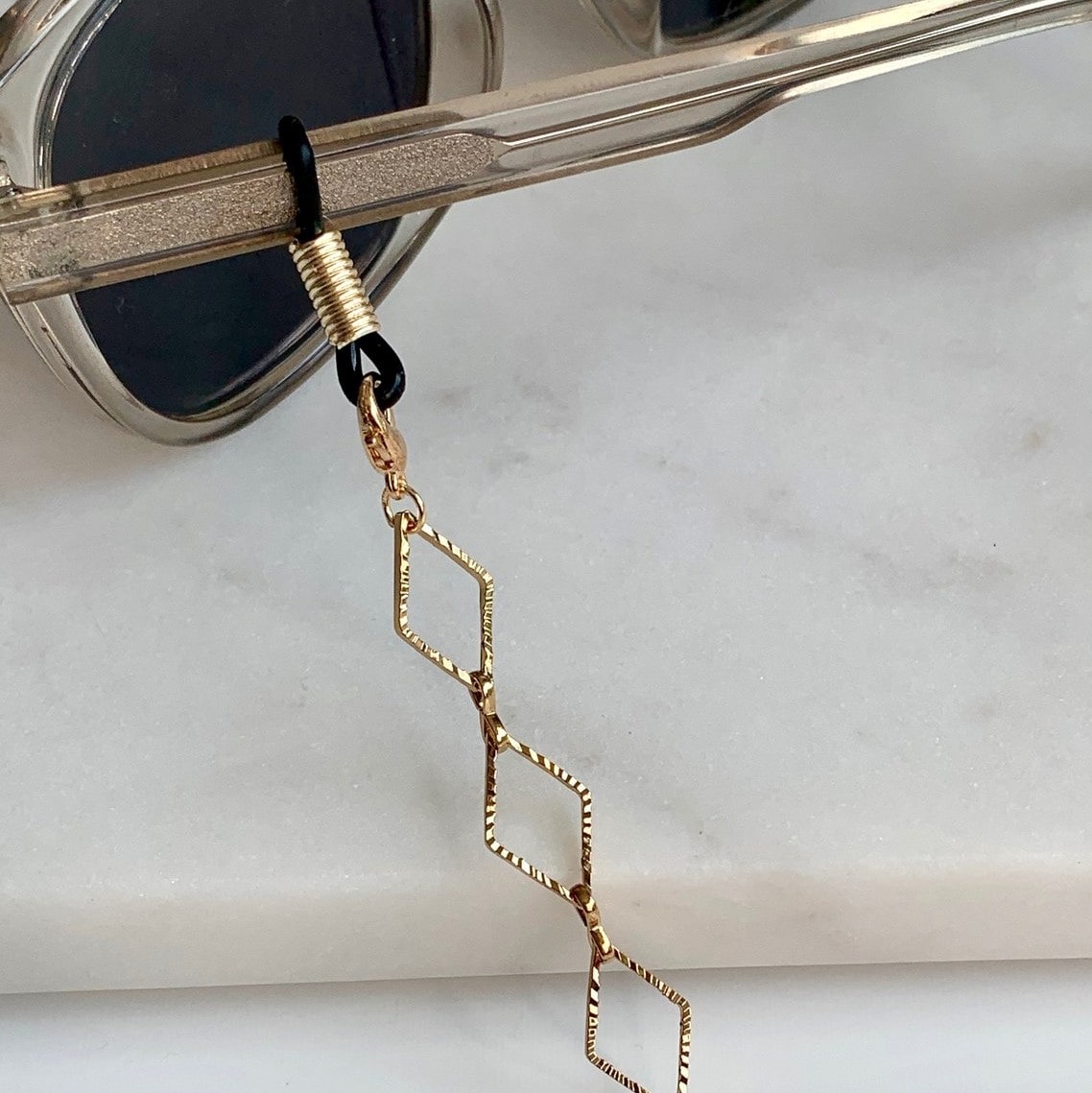 chaines lunettes or femme