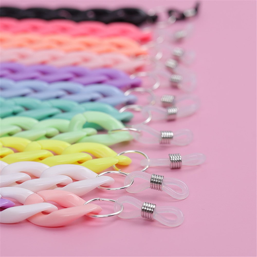 chaine de lunettes plastique
