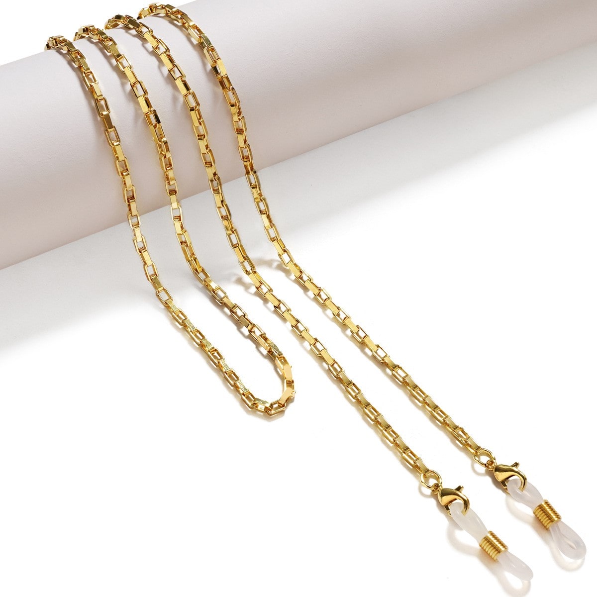 collier lunette de soleil