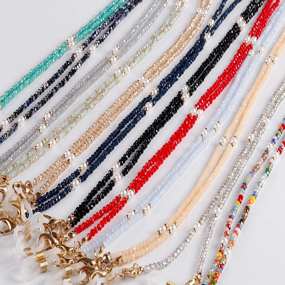 collier porte lunettes femme perles