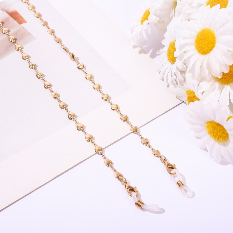 porte lunette collier coeur