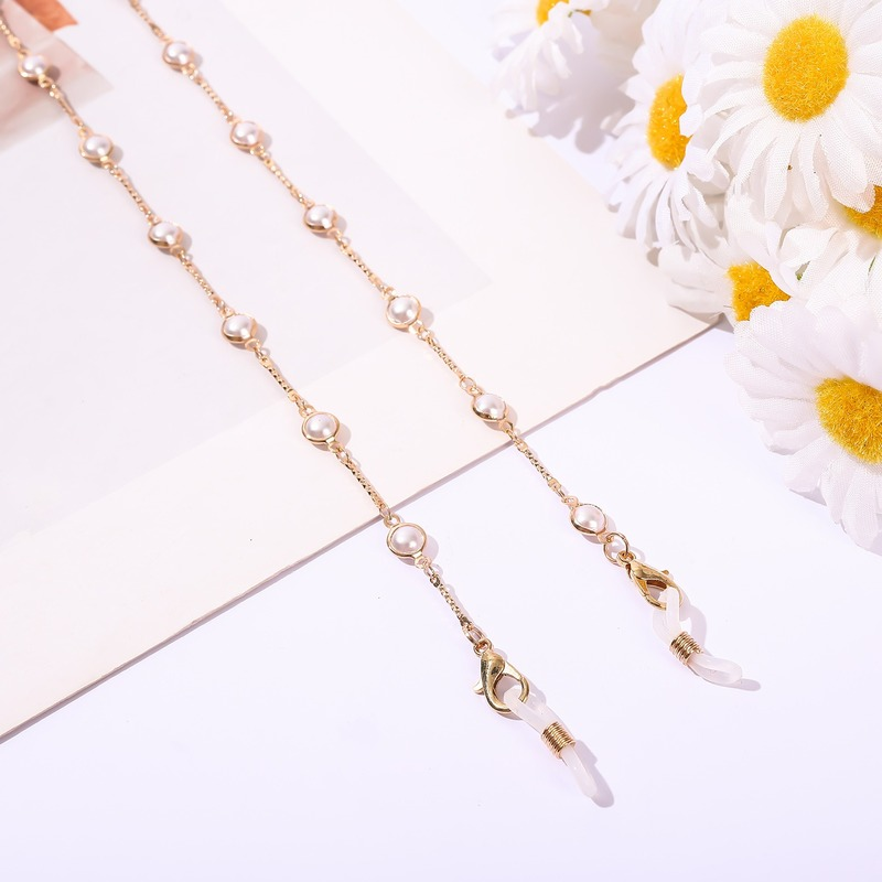 porte lunette collier perles